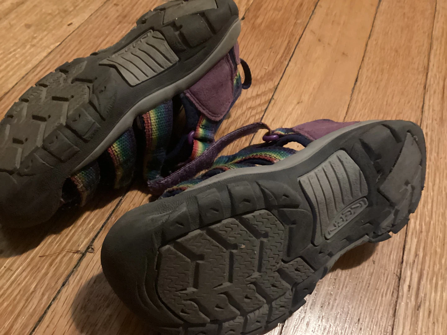 Size 10 Keen Kids' Rainbow Sandals - photo 2