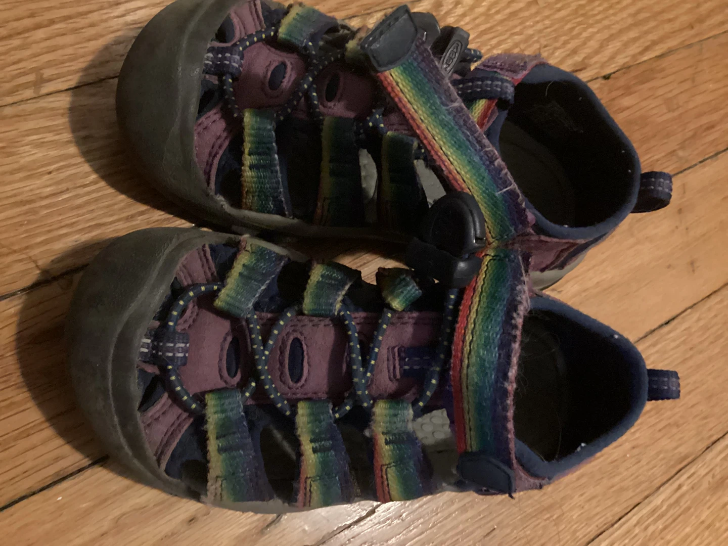 Size 10 Keen Kids' Rainbow Sandals
