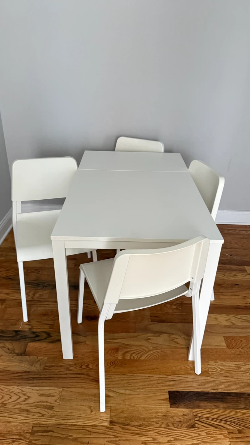 White Dining Table with 4 Chairs - photo 3