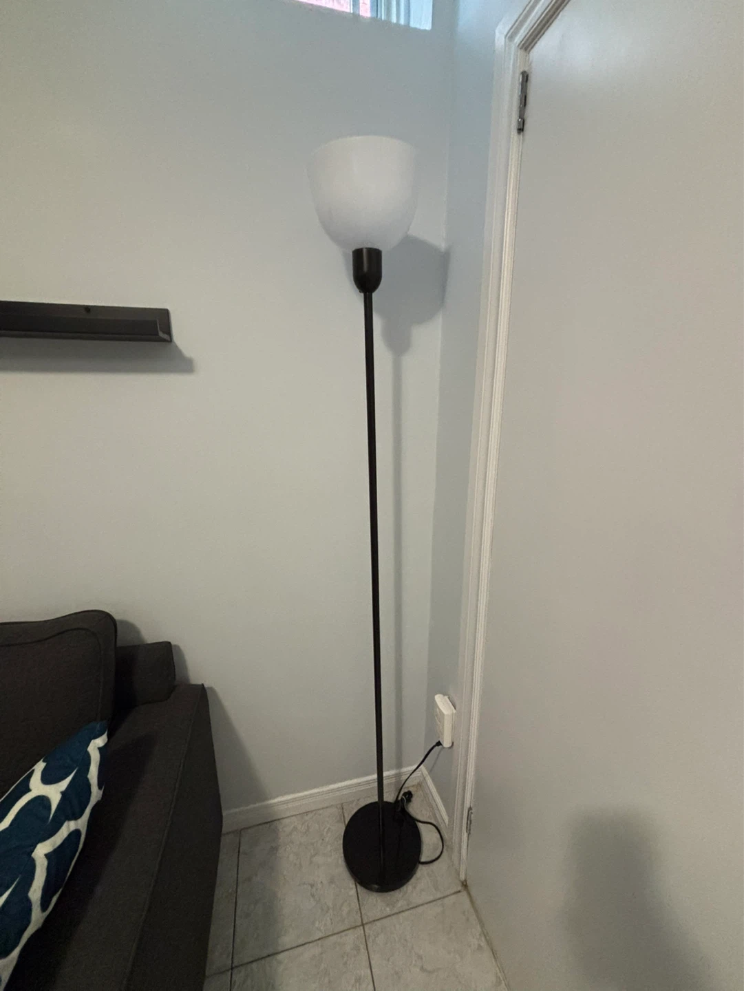 Black Floor Lamp - photo 2