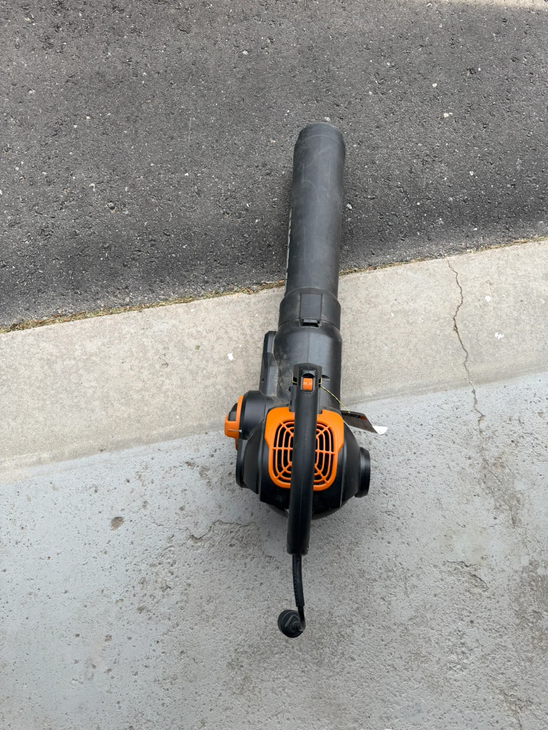 WORX TRIVAC WG522 Leaf Blower - photo 5