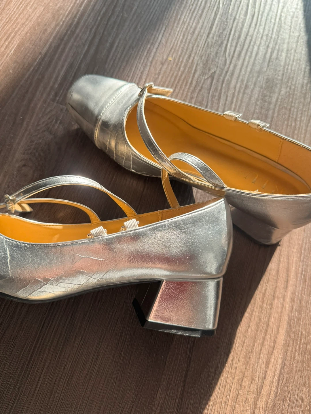 Riu Silver Mary Jane Heels