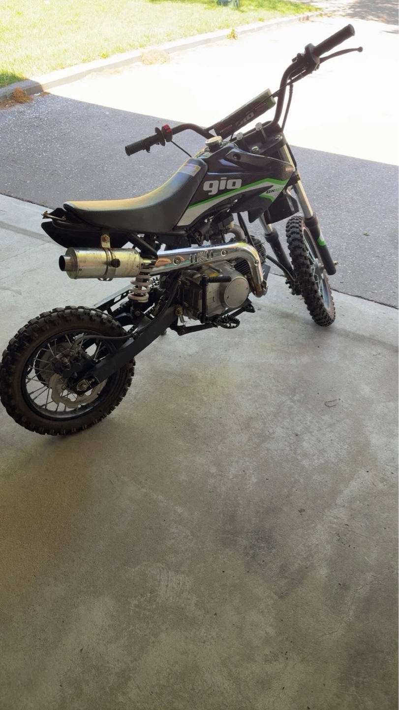 GIO Dirt Bike - photo 2