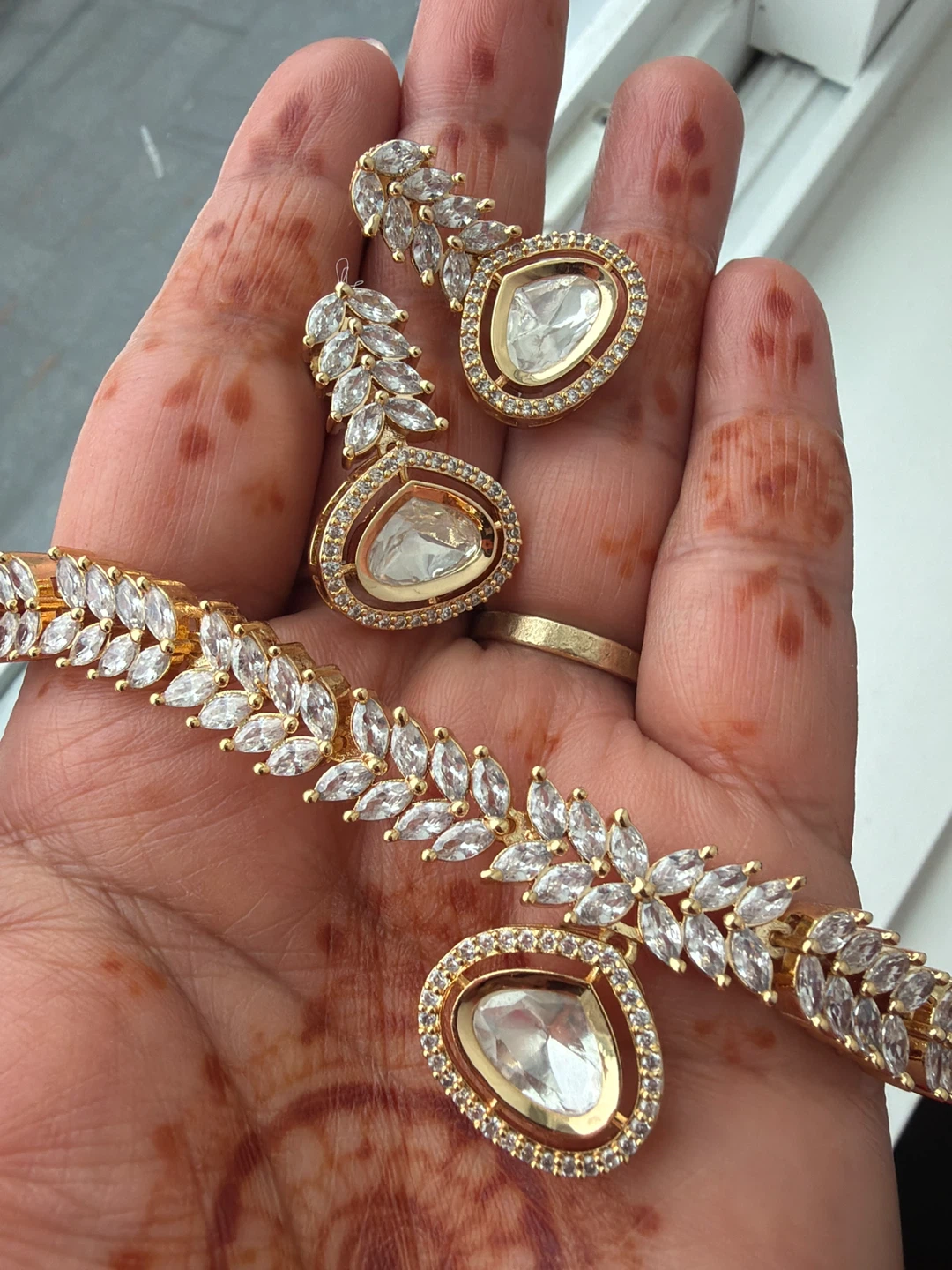 Gold-tone Statement Necklace and Earrings Set - photo 4