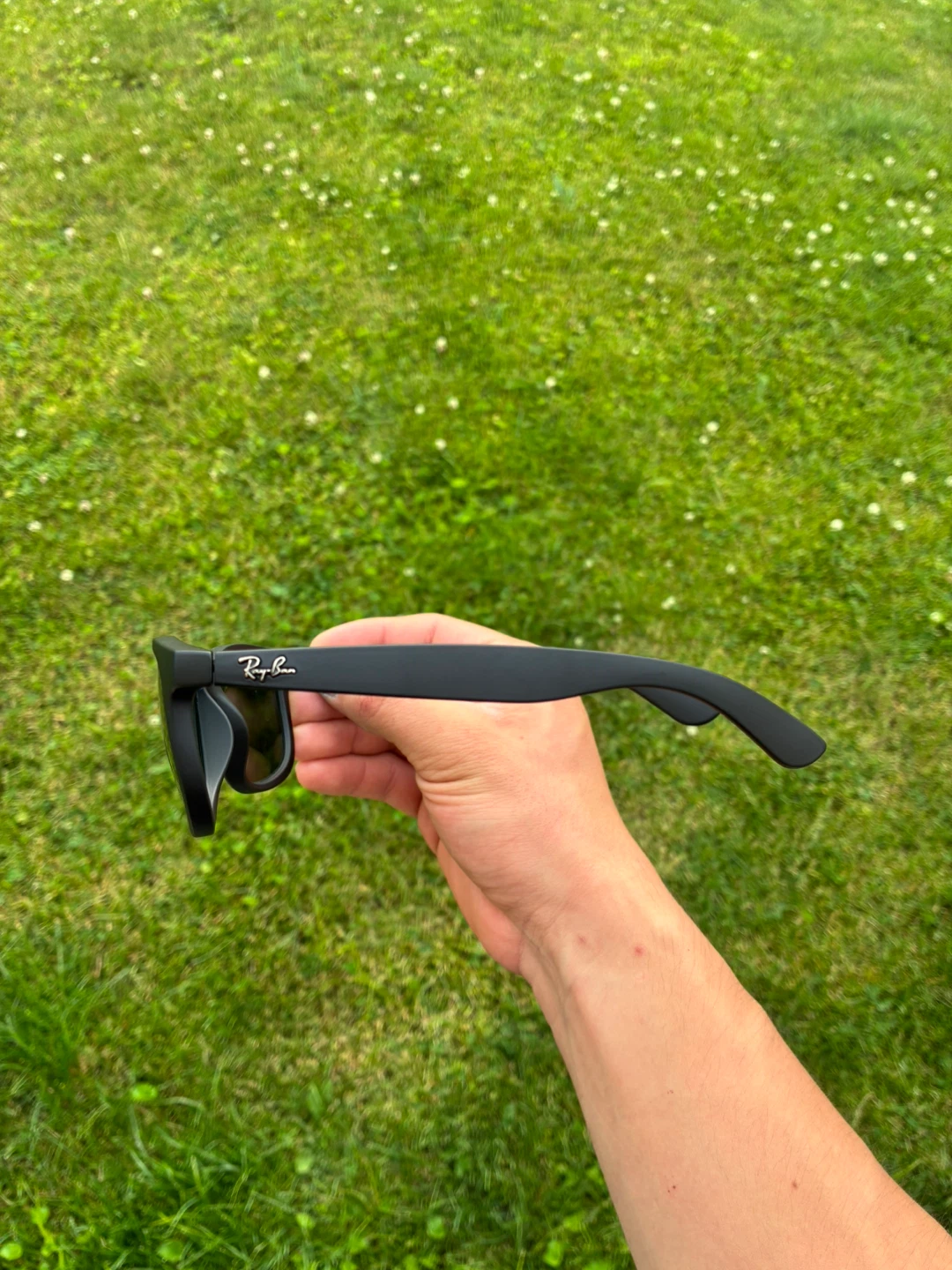 Ray-Ban Matte Black Sunglasses - photo 4