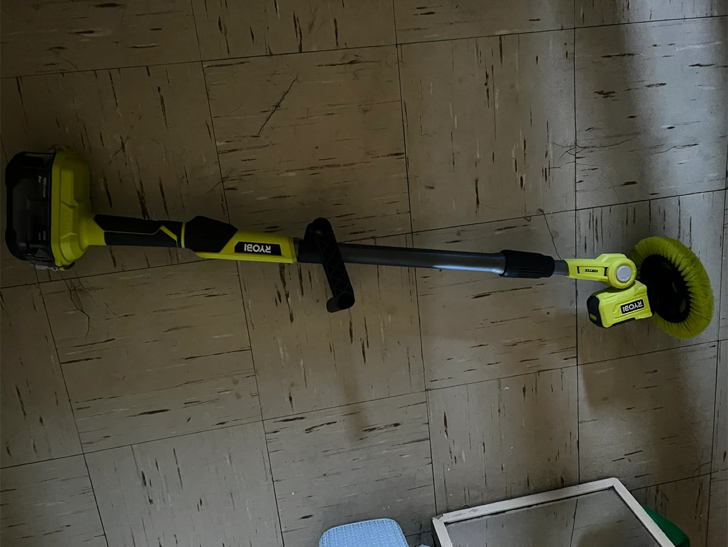 Ryobi 18V ONE+ Cordless Power Scrubber Brush Tool