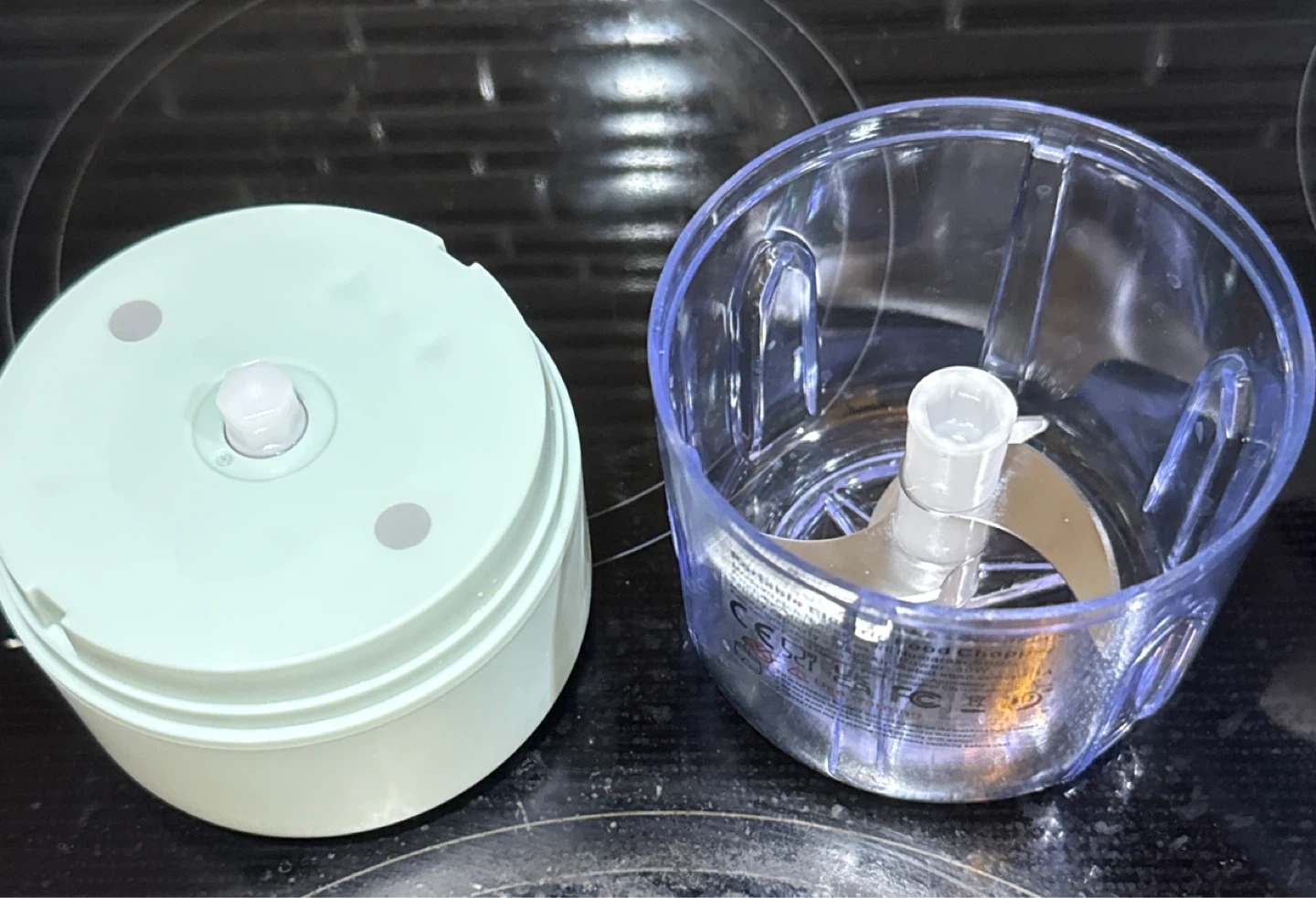 Portable Mini Electric Garlic Chopper - photo 2