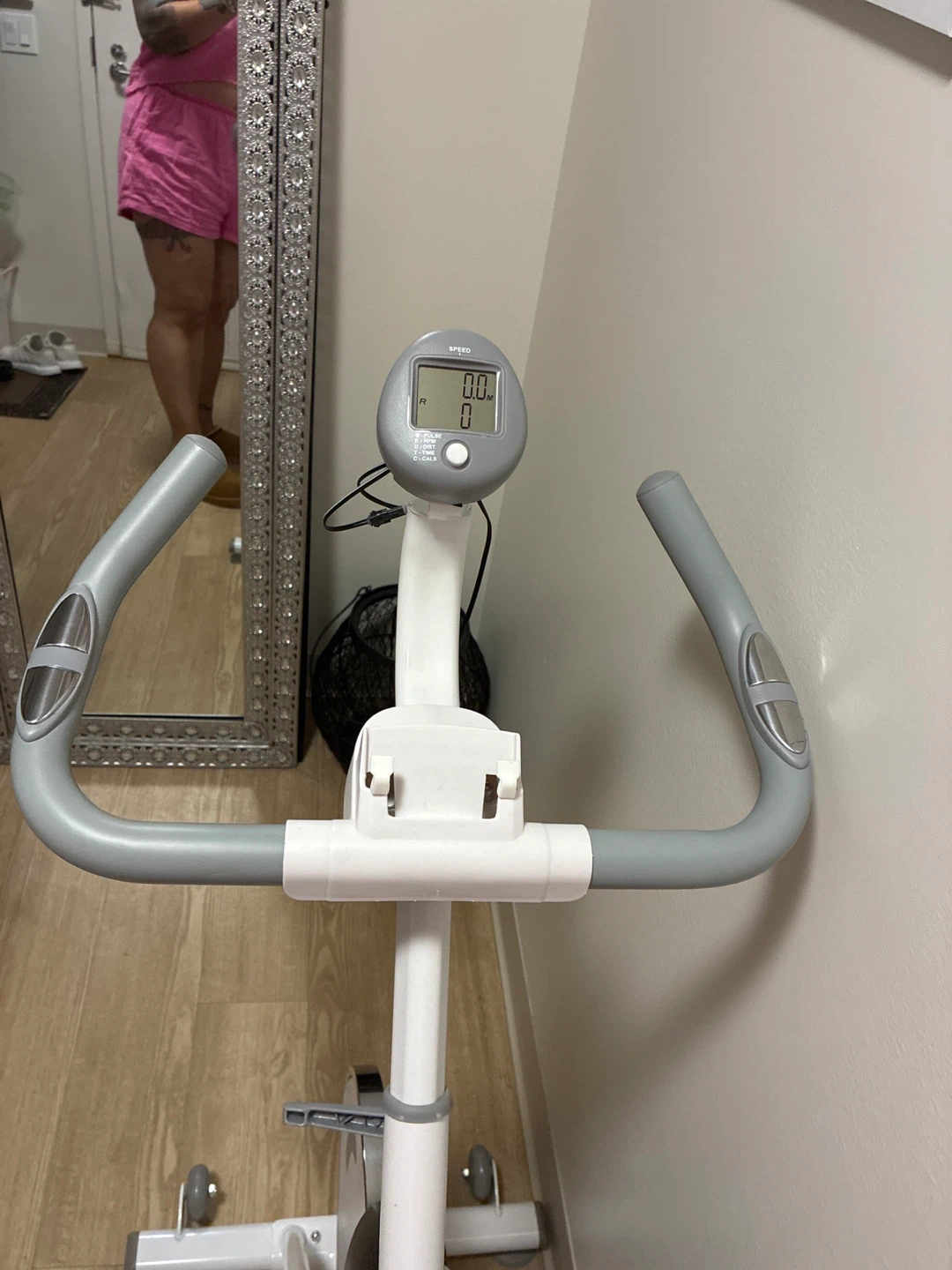 White Exercise Bike - photo 2