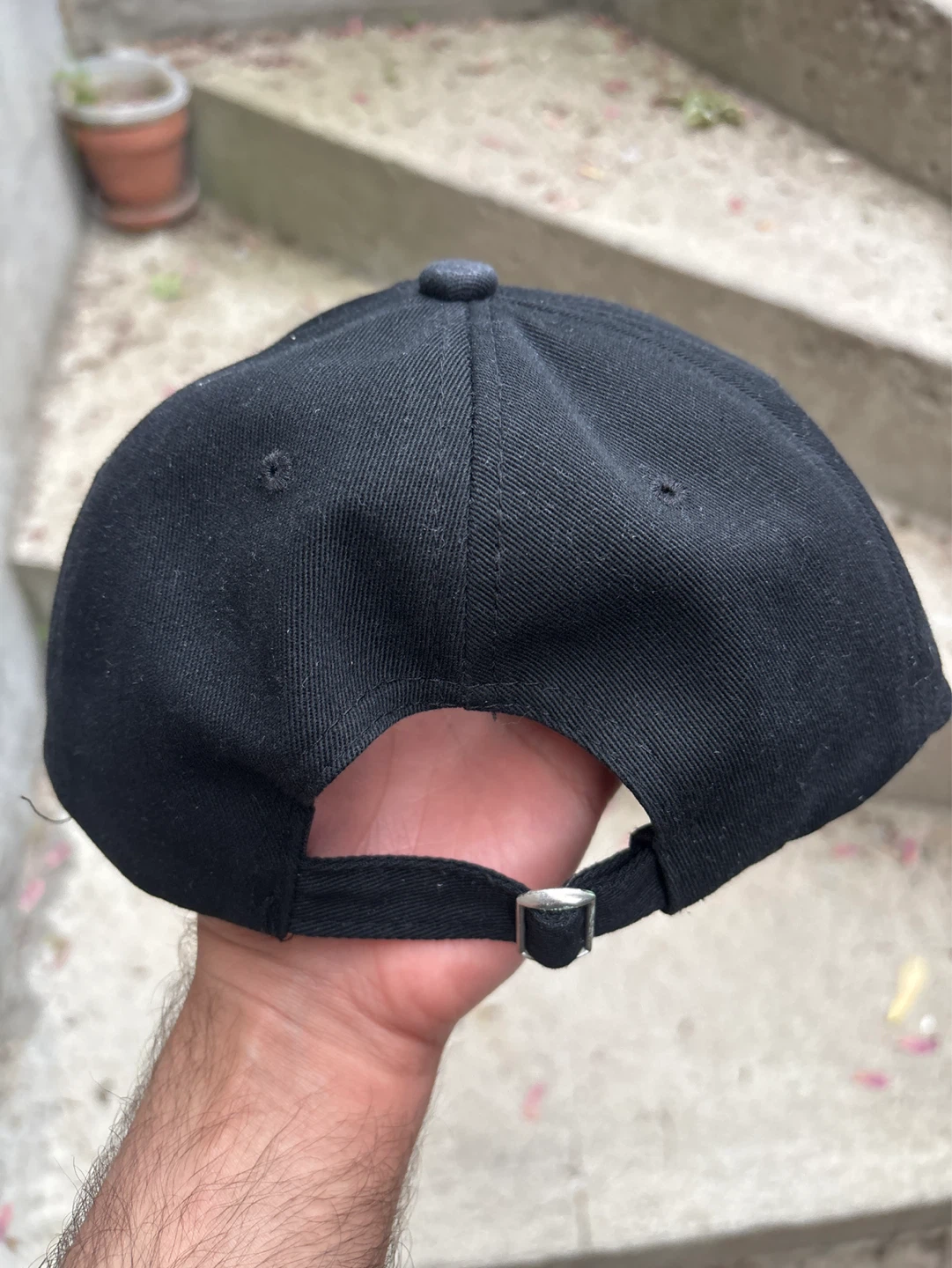 Black Baseball Cap - photo 3