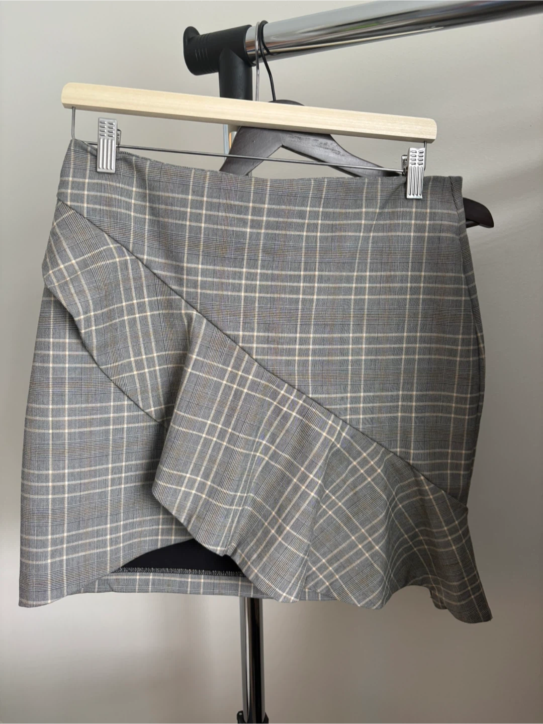 Women’s Closet Cleanout - Jackets, Dresses, Skirts & More - photo 5