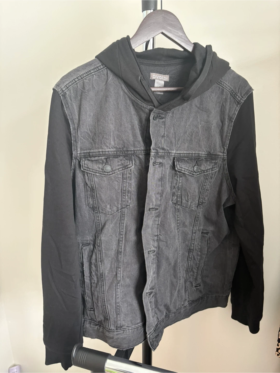Women’s Closet Clean Out | Sizes S-XL - photo 4