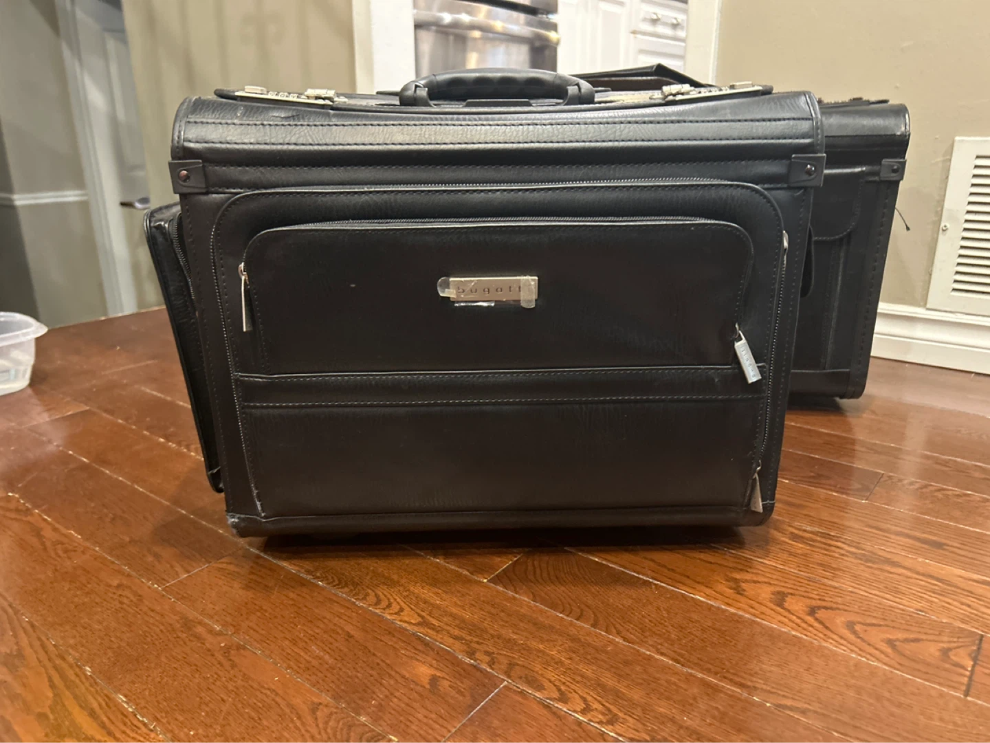 Bugatti Black Leather Briefcase - photo 2
