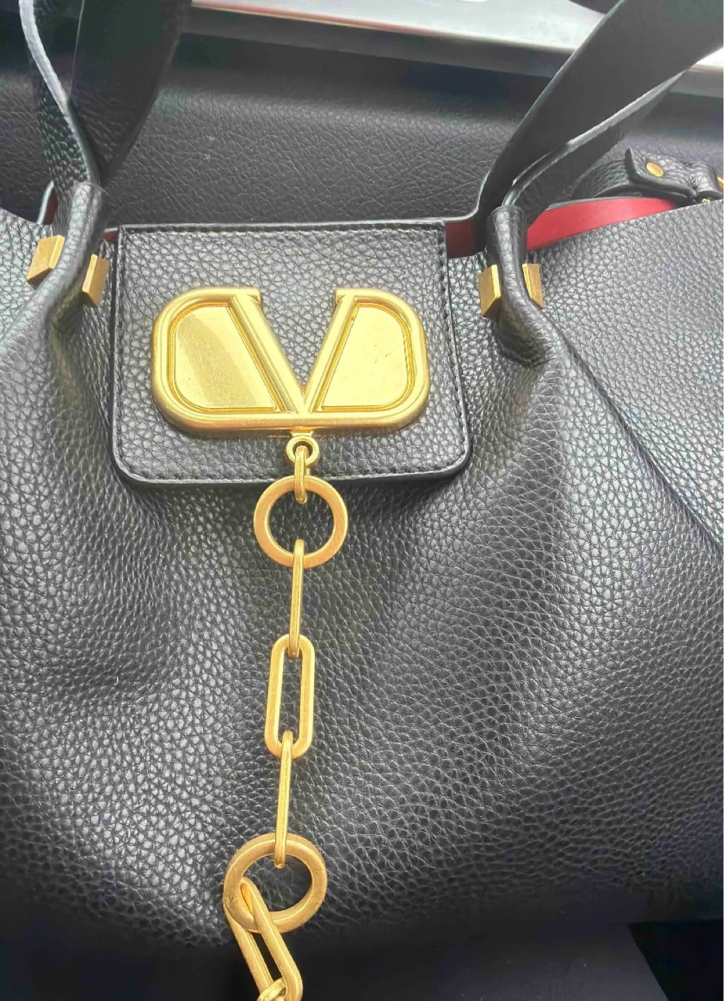 Valentino Garavani Black Leather Tote Bag with Red Pouch - photo 3