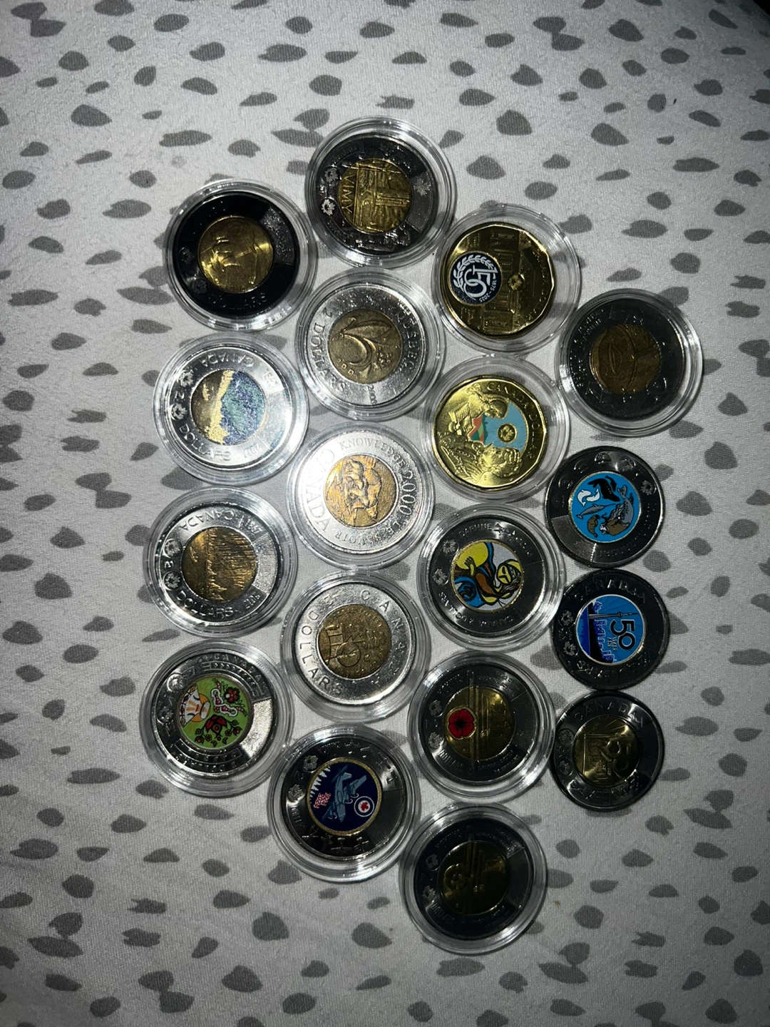 Collection of Canadian coins-Various Designs - photo 2