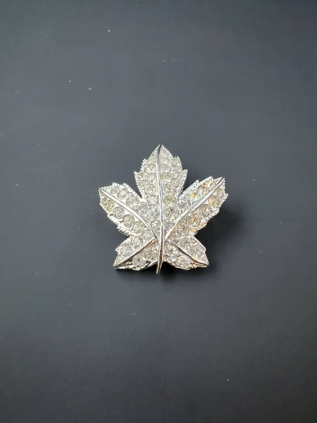 Vintage Canadian Maple Leaf Brooch
