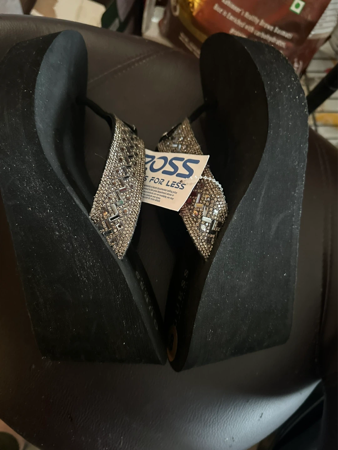 GUESS Black Wedge Flip-Flops with Embellished Straps Size 8 - photo 5