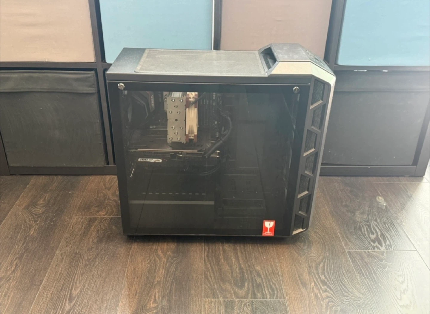 Gaming desktop - photo 2