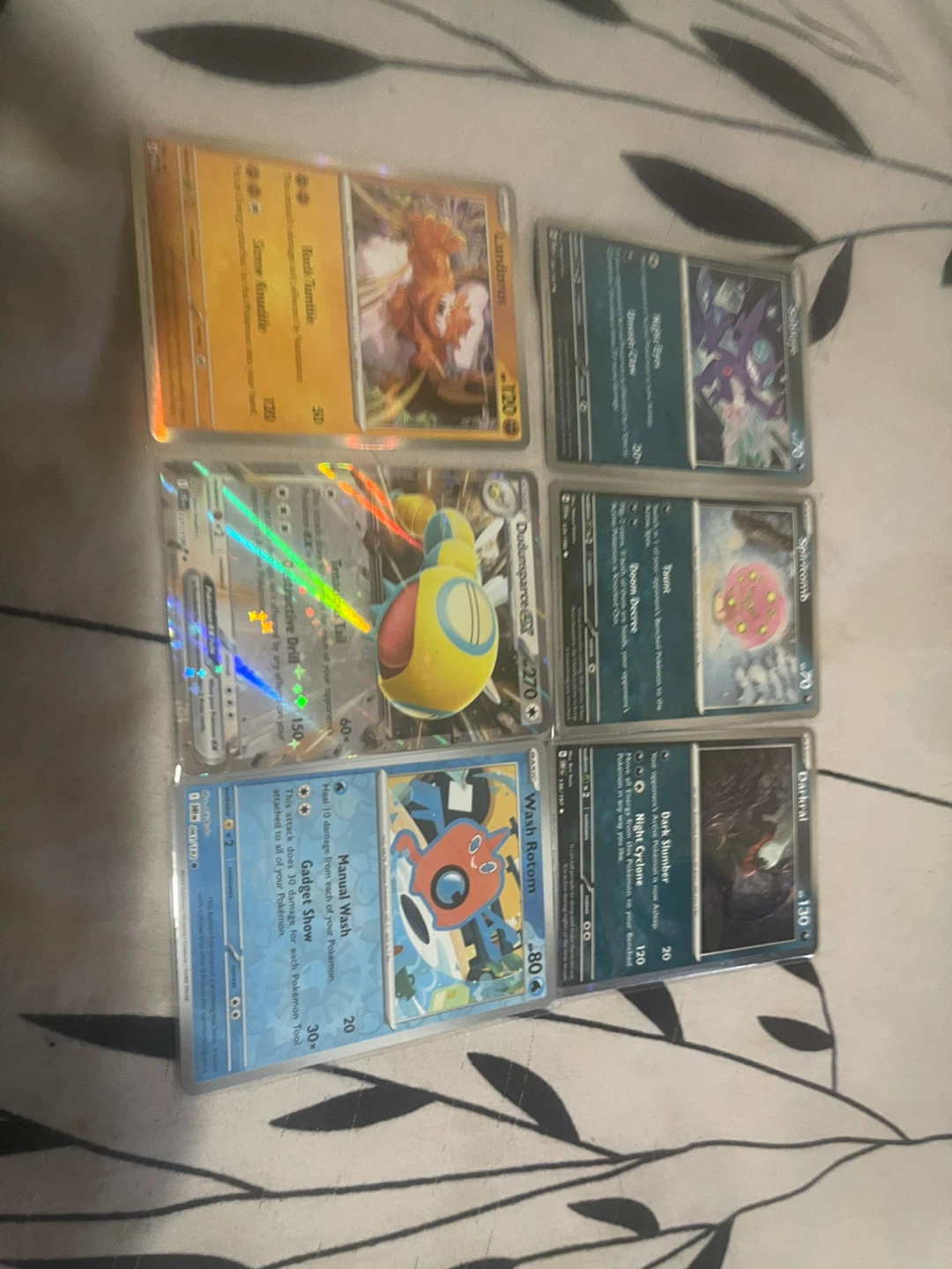 Pokemon Trading Cards Lot