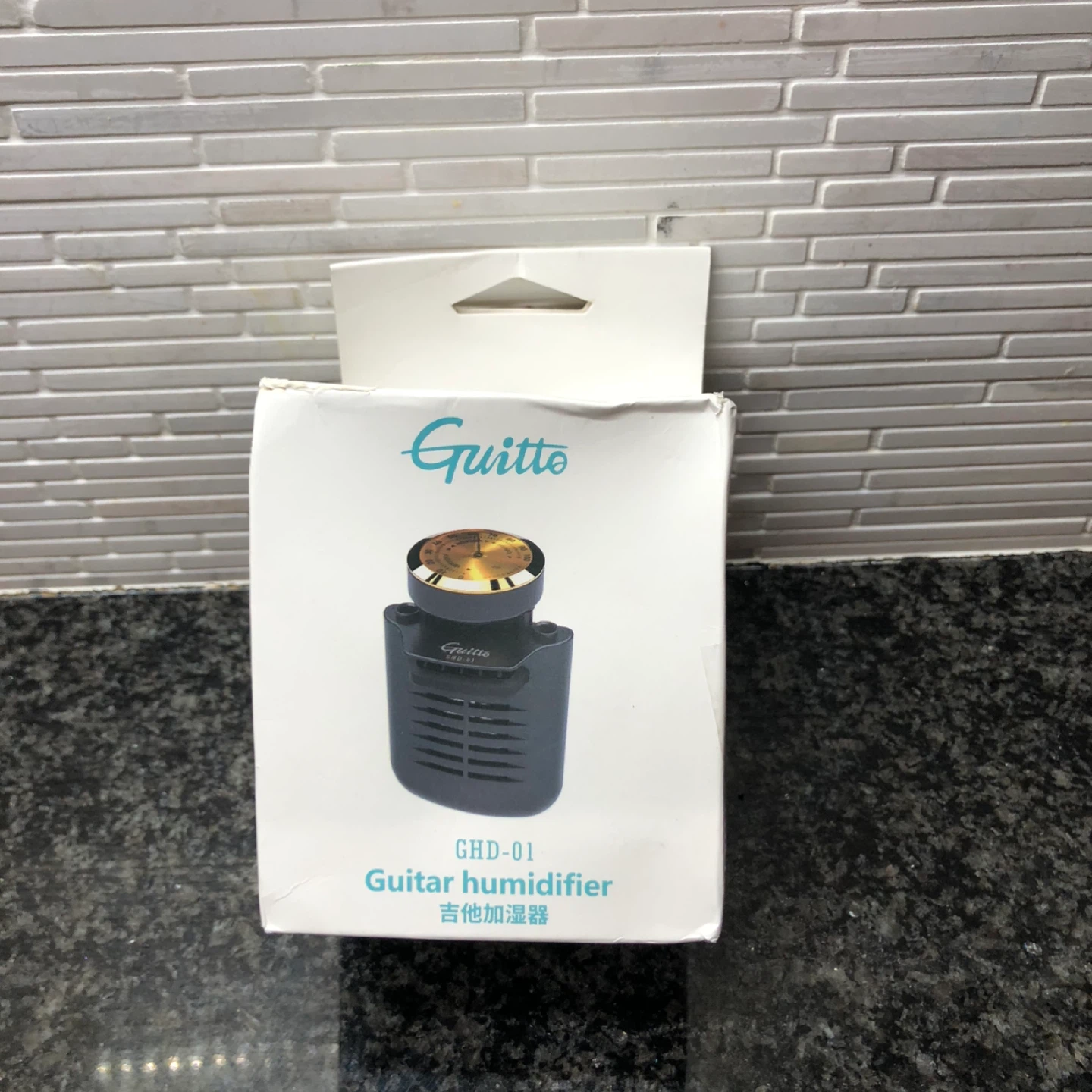 Guitto GHD-01 Guitar Humidifier with Hygrometer - photo 3