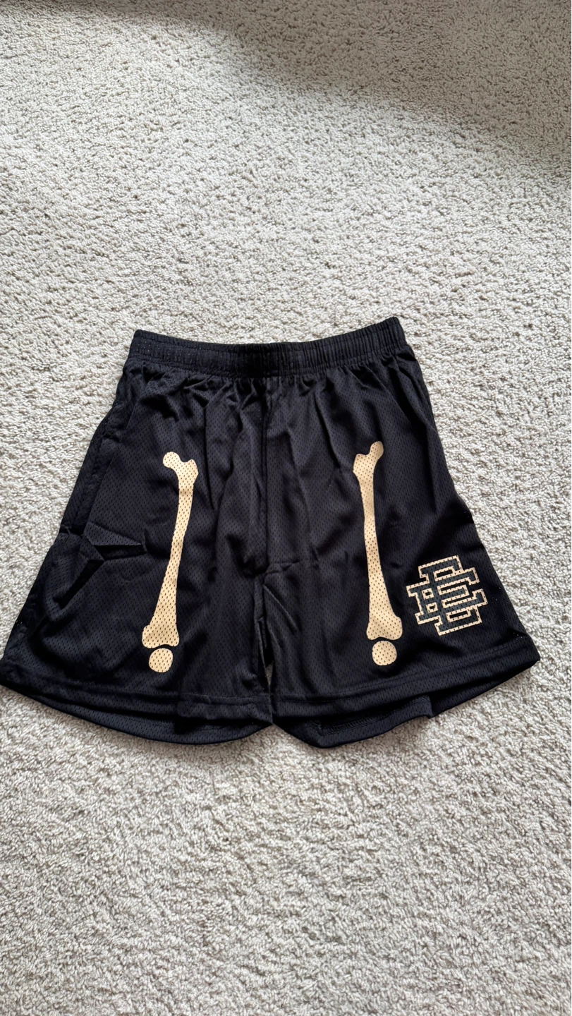EE Shorts