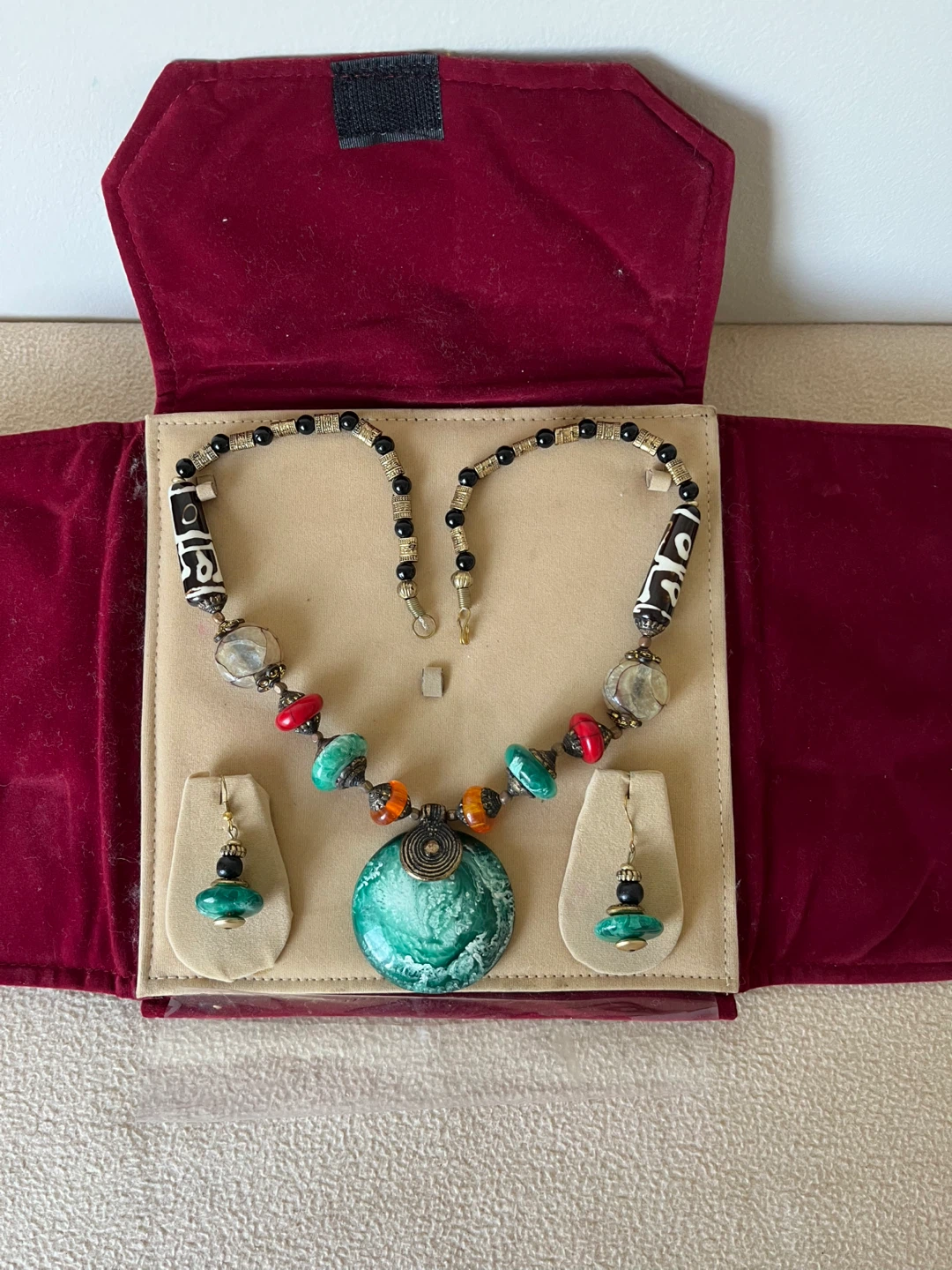 Stone jewellery