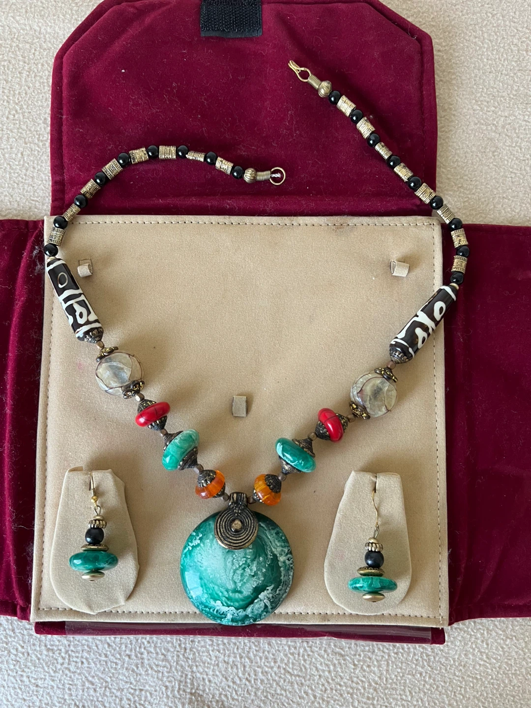 Stone jewellery - photo 5