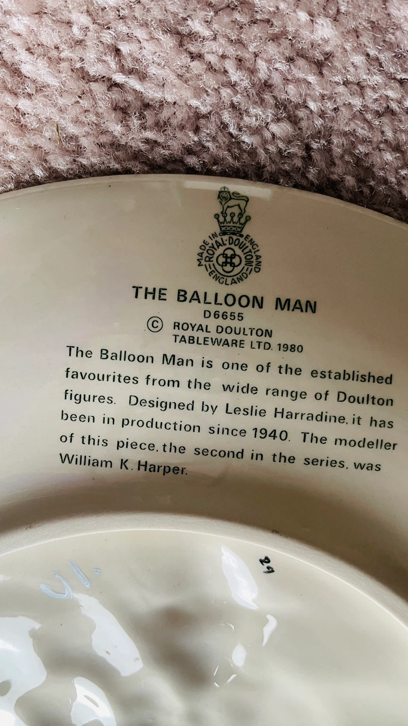 Royal Doulton The Balloon Man Plate D6655 - photo 2