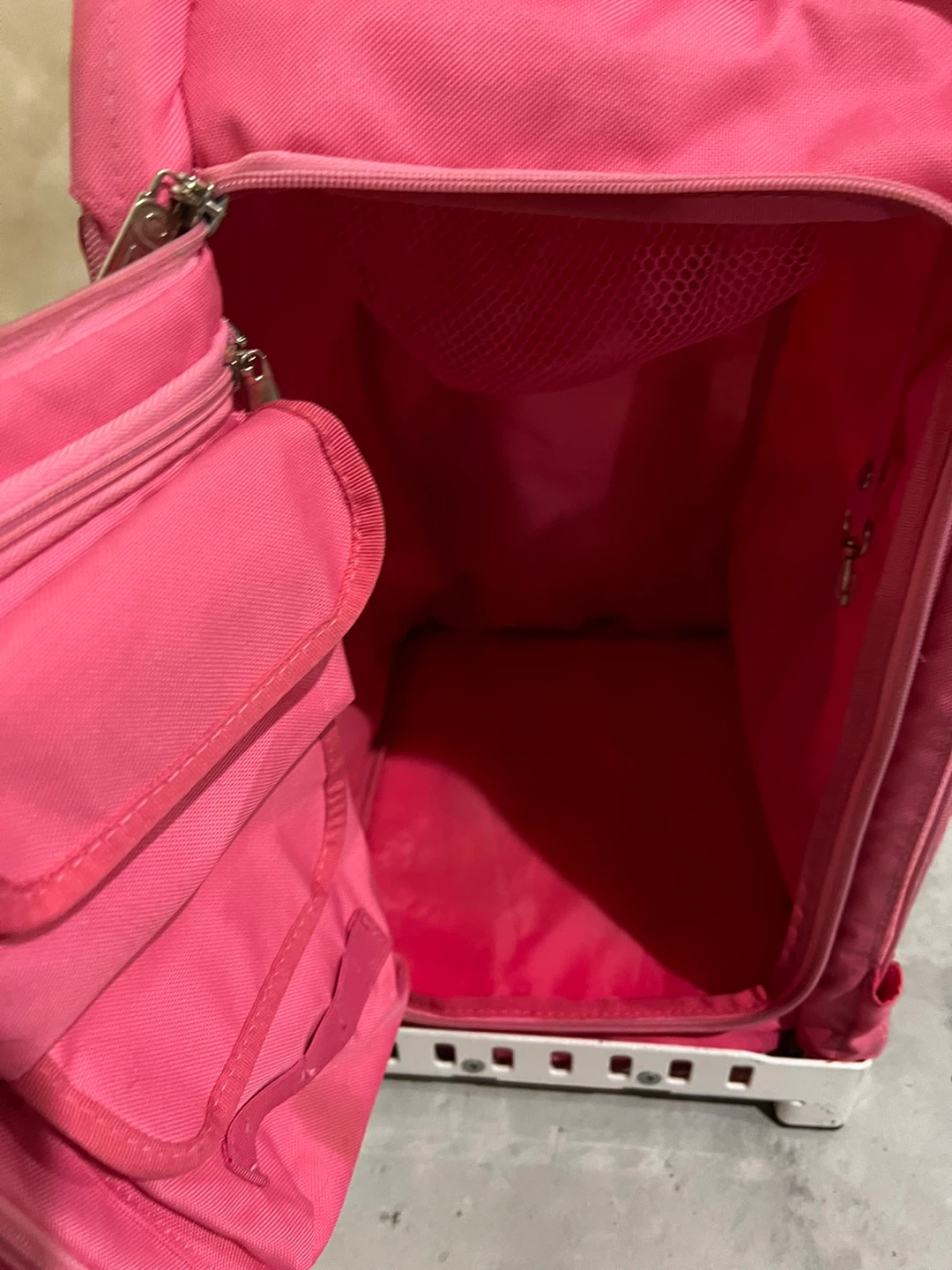 Zuca rolling bag - photo 4