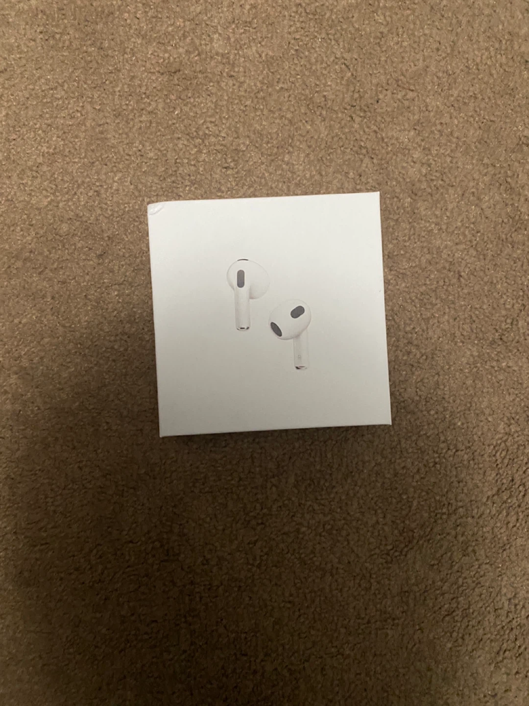 Apple AirPods (3rd Generation) with MagSafe Charging Case