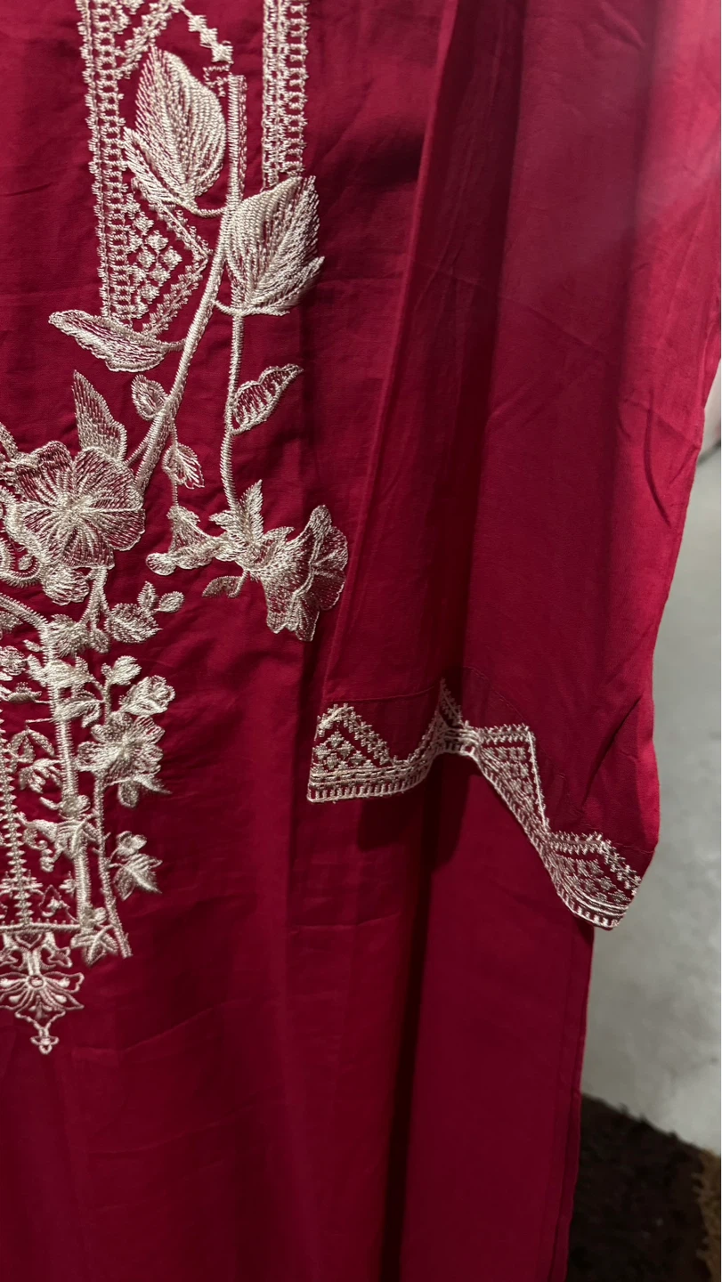 Embroidered Red Kurti by baroque brand - photo 4