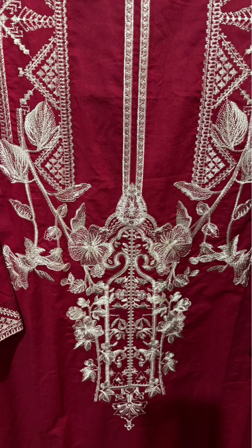 Embroidered Red Kurti by baroque brand - photo 3