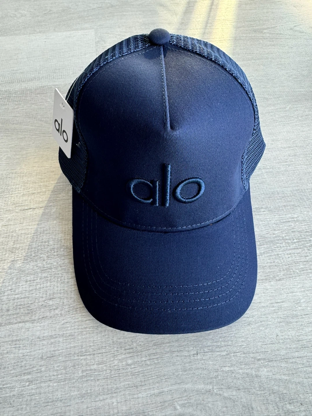 Alo District Trucker Hat - Navy