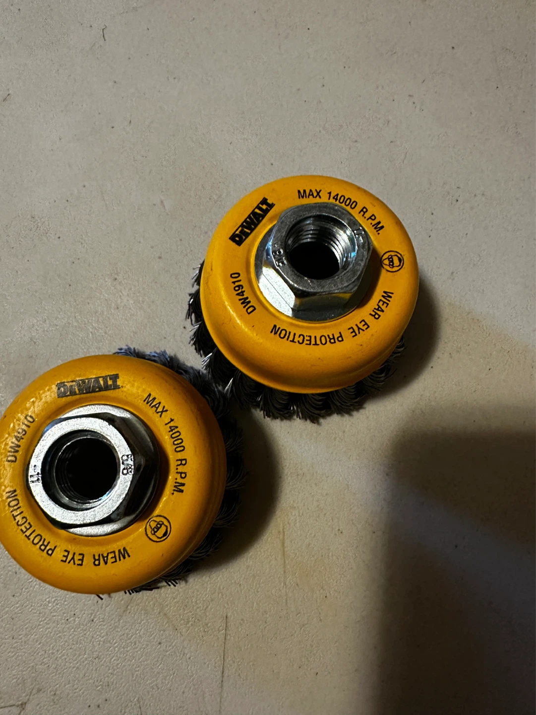 DeWalt DW4910 Wire Wheel Brush