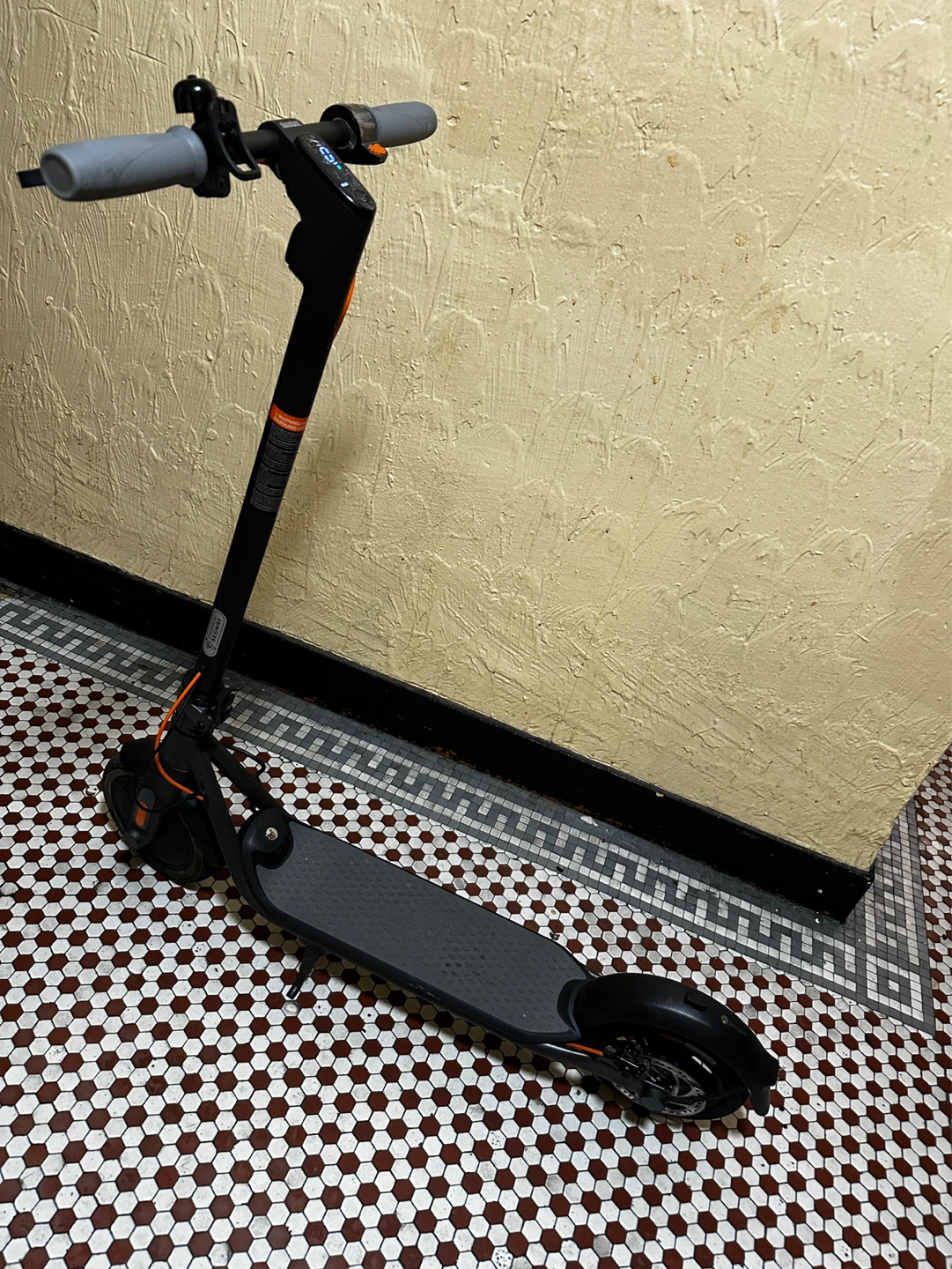 Ninebot Electric Scooter f30 - photo 2