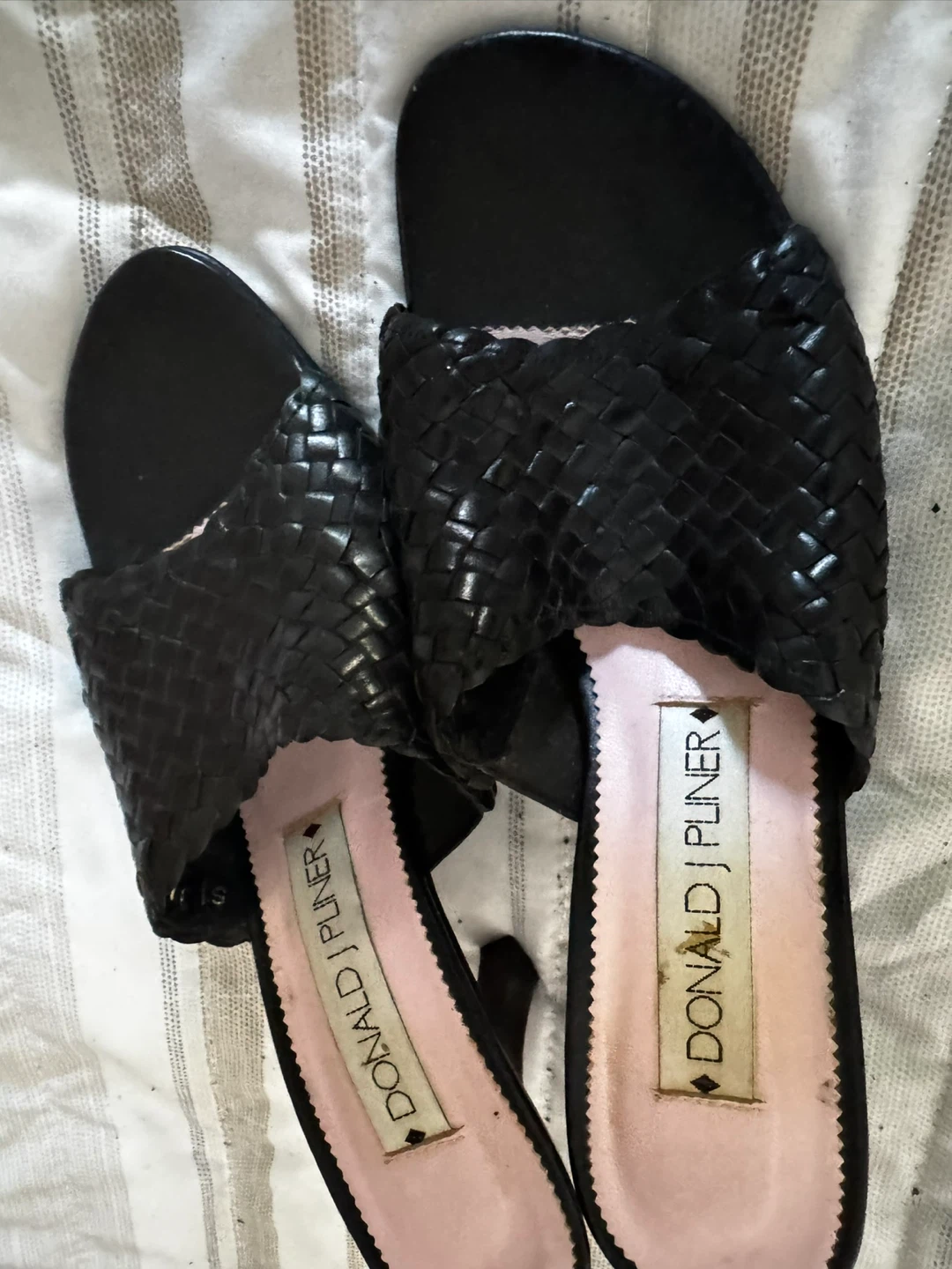 Vintage Donald J Pliner Woven leather  Slide Heels - photo 2