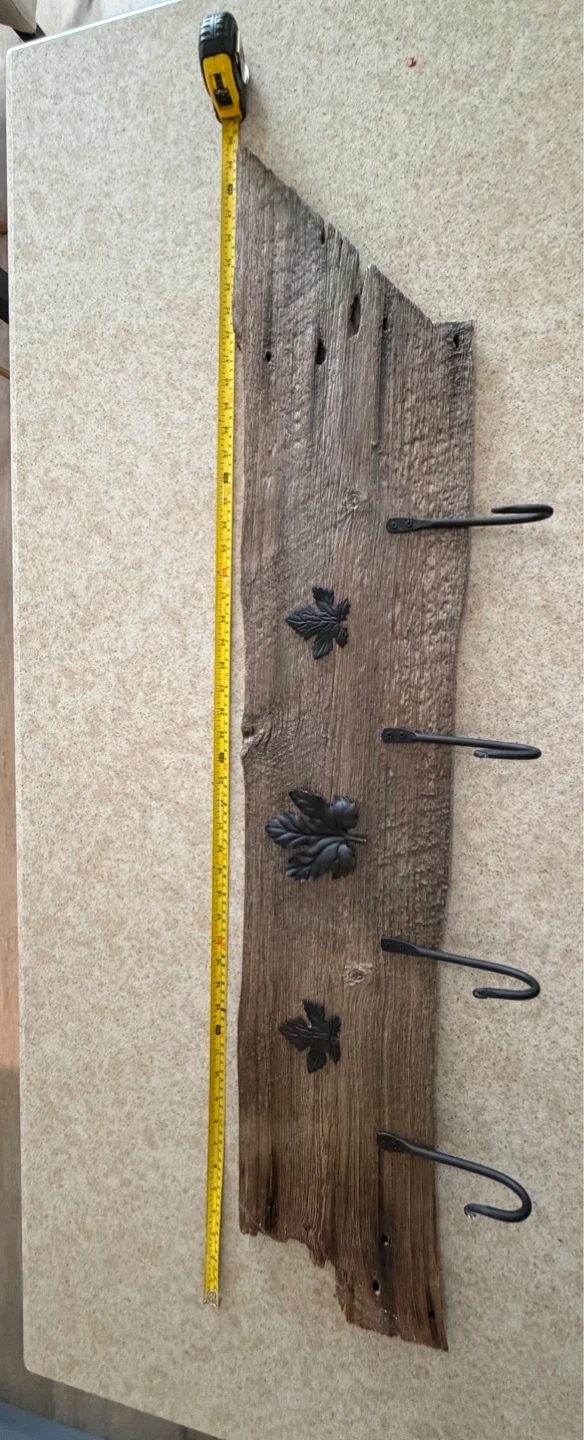 Rustic Wood Wall Hanger with Leaf Accents - photo 2