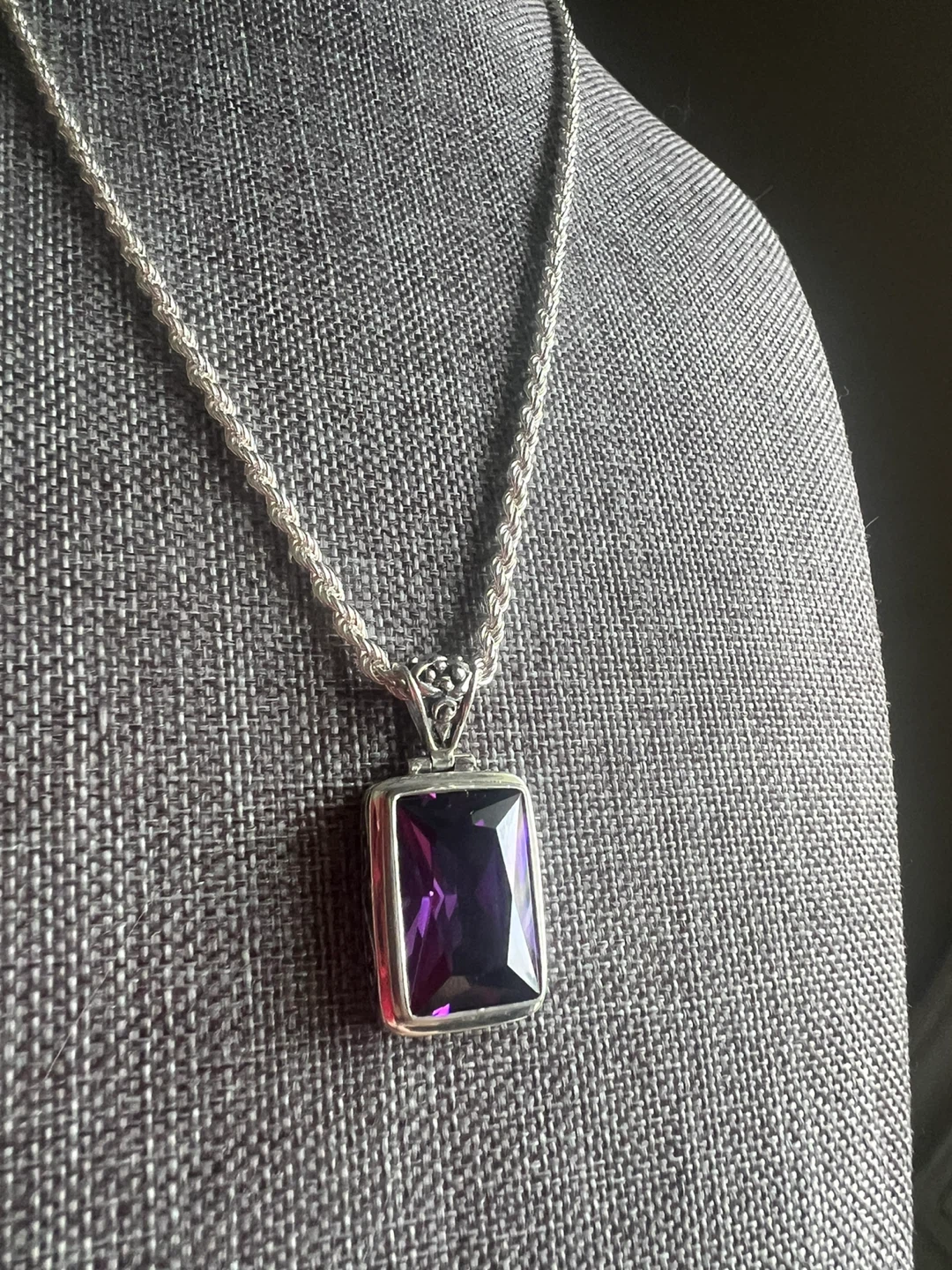 925 Sterling Silver Amethyst Pendant Necklace - photo 2