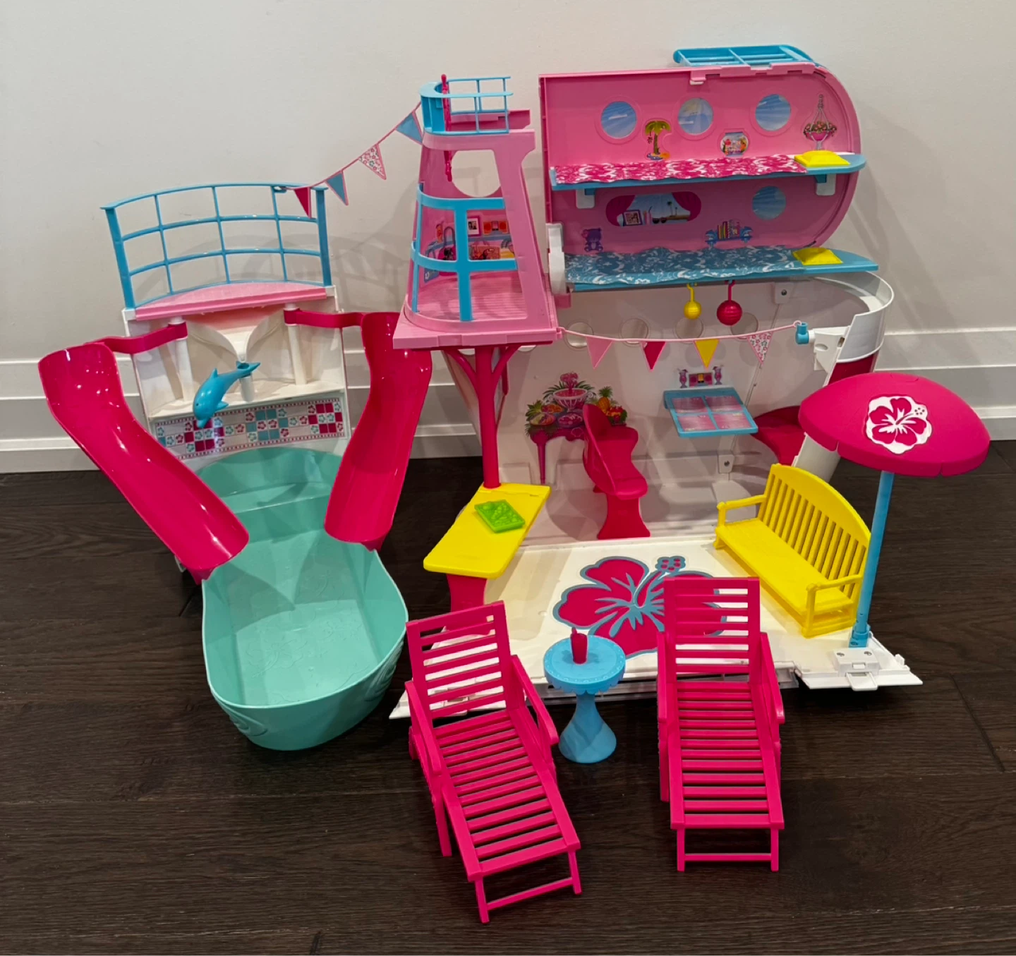 Barbie Dreamhouse, Camper, and Boat Playsets - photo 2