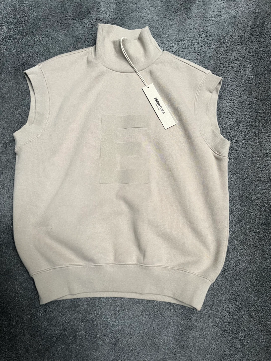 ESSENTIALS Fear of God Mock Neck Sleeveless Sweatshirt
