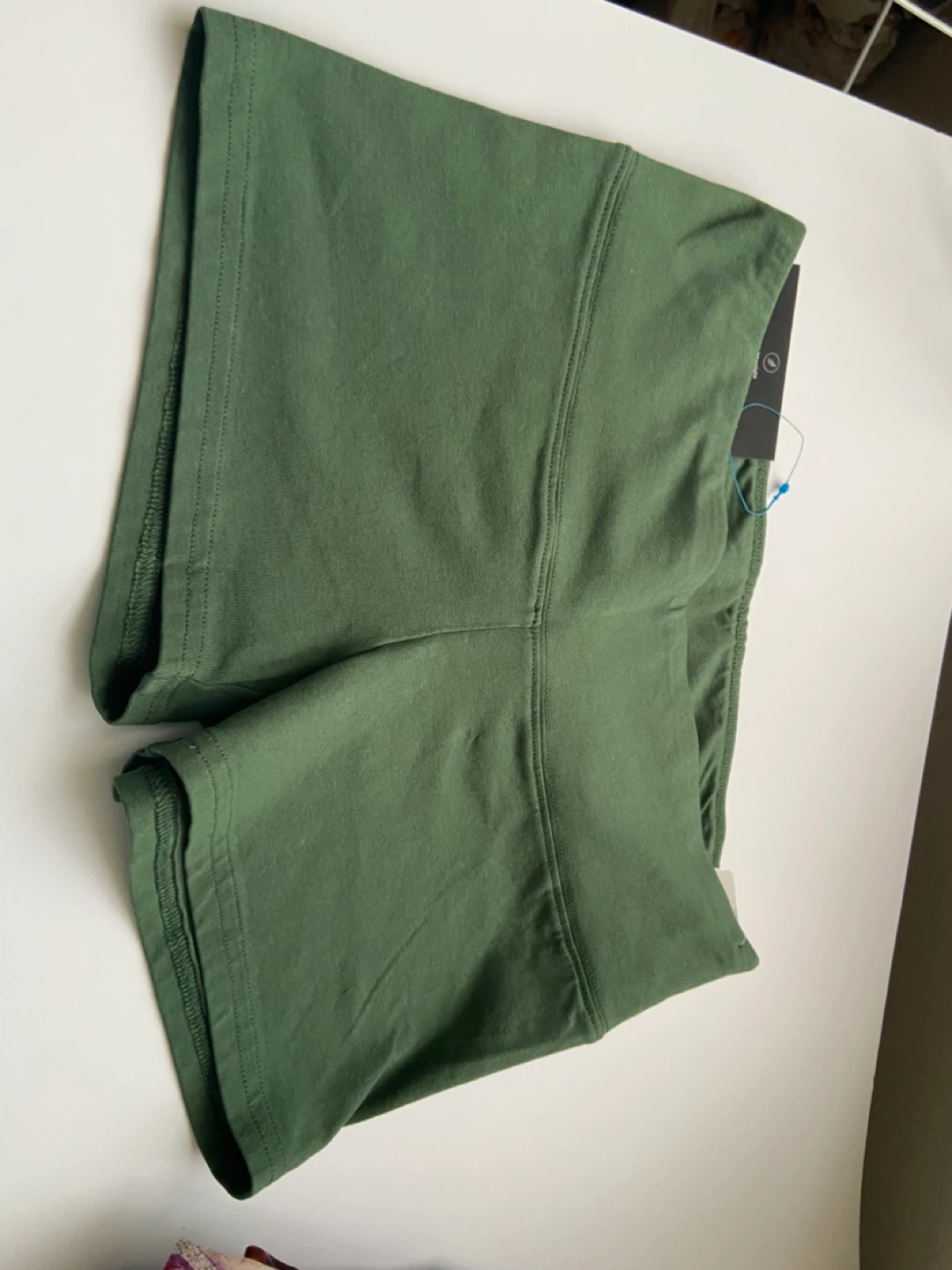 TNA aritzia ThaChill Atmosphere Green Lo-Rise Shorts - photo 4