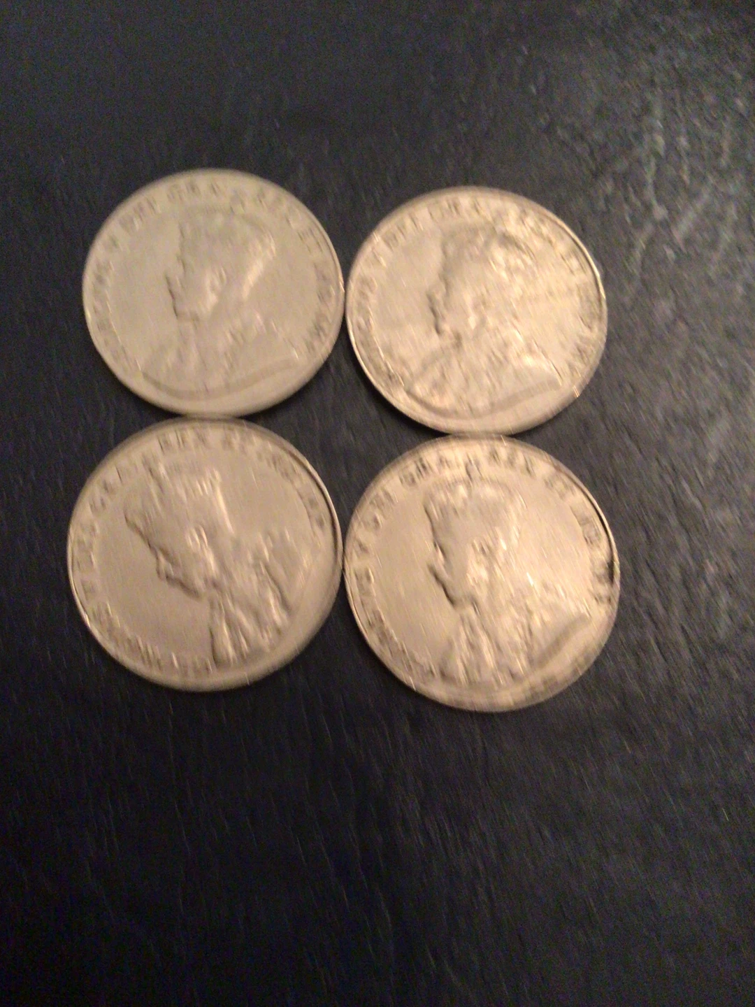 Four Canadian 5 Cents Coins (1928, 1931, 1933, 1934) - photo 2