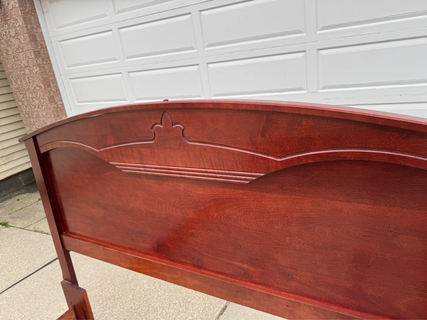 Wooden Bed Frame with Headboard - Cherry Finish - photo 3