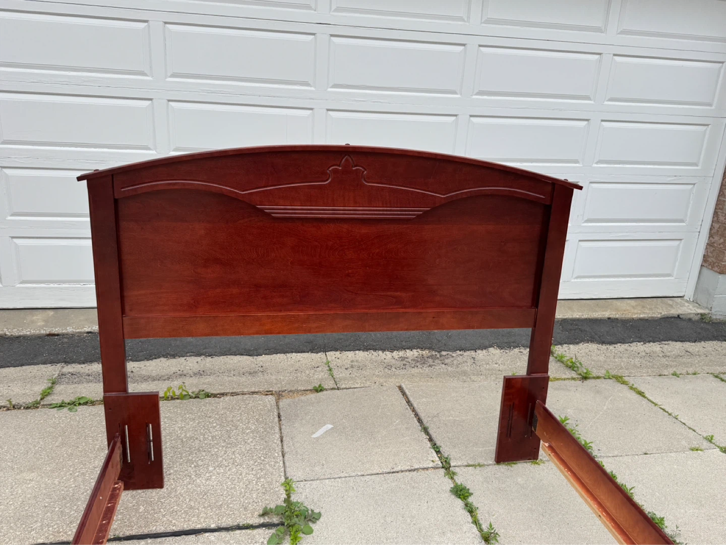Wooden Bed Frame with Headboard - Cherry Finish - photo 2