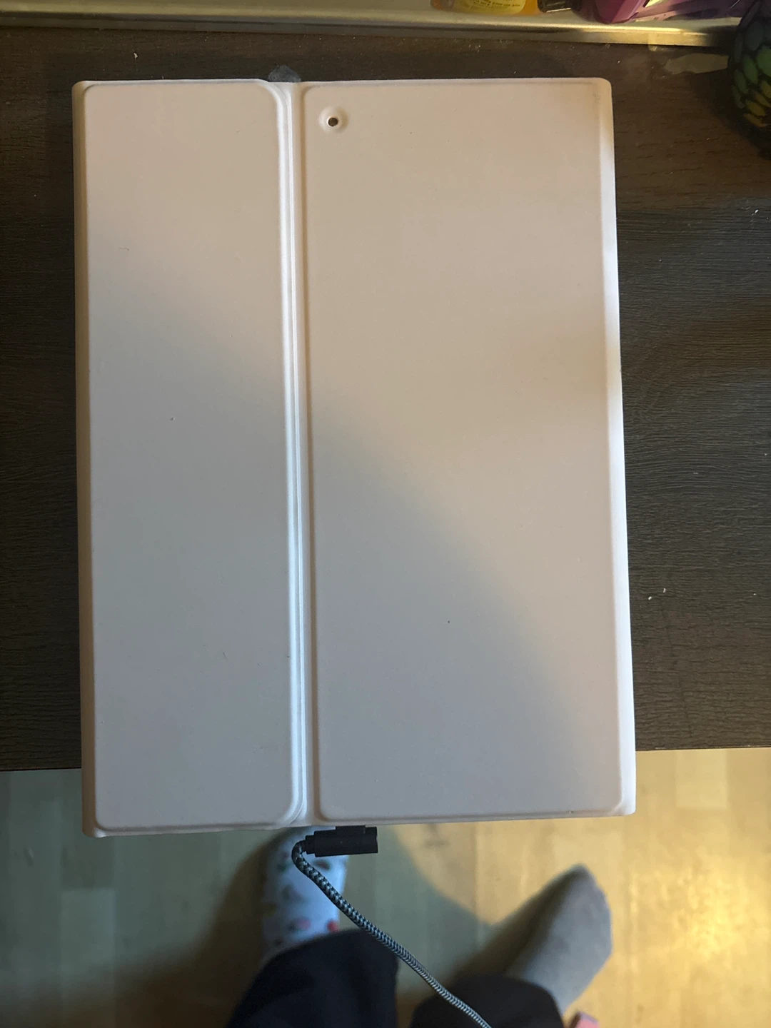 i Pad 7th gen 32 gb - photo 4