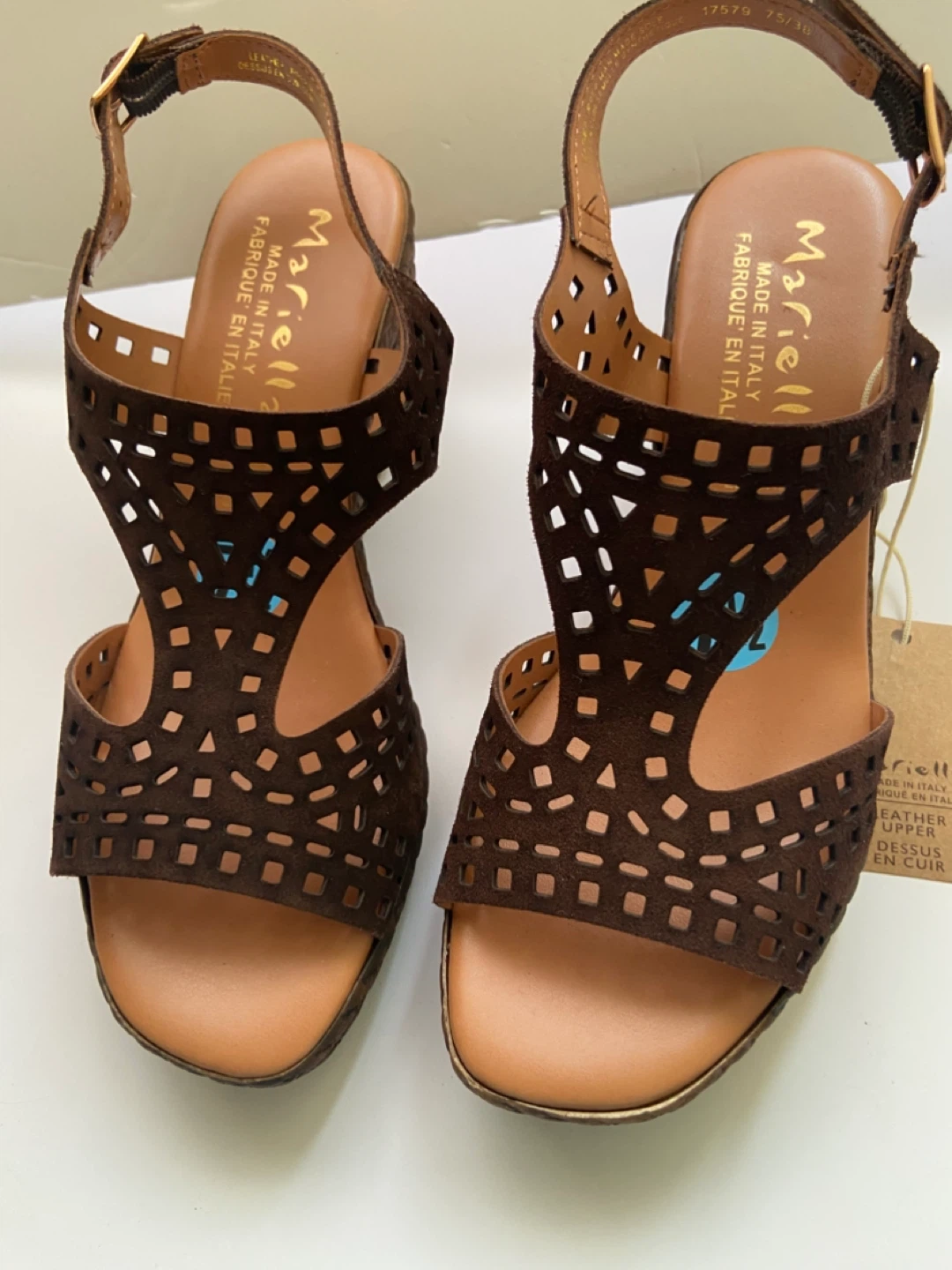 Mariella Women's Brown Suede Wedge Sandals