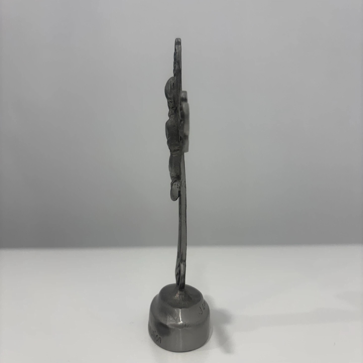Vintage Pewter Holy Communion Cross - photo 3