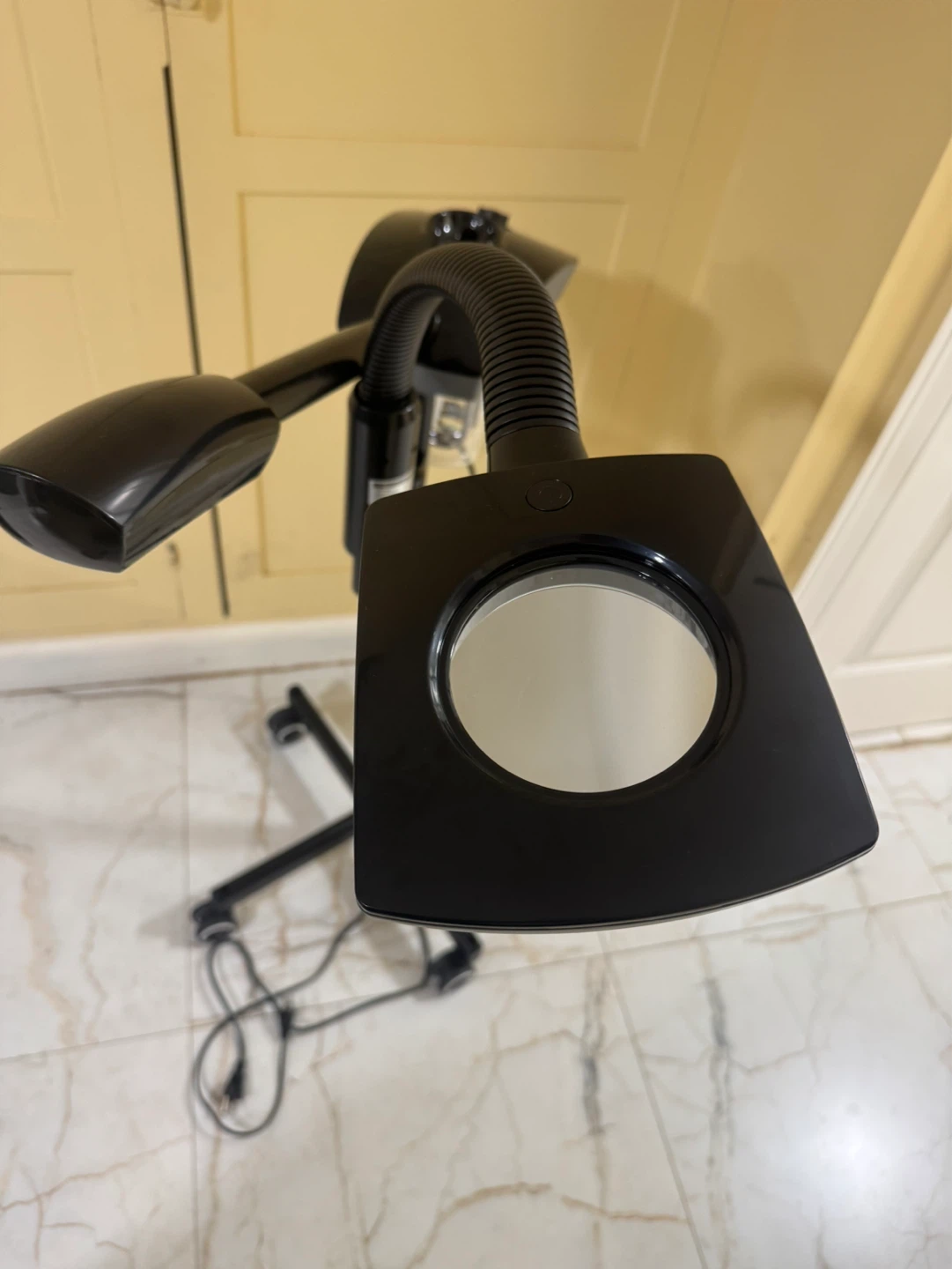LED Magnifying Lamp with Stand - photo 5