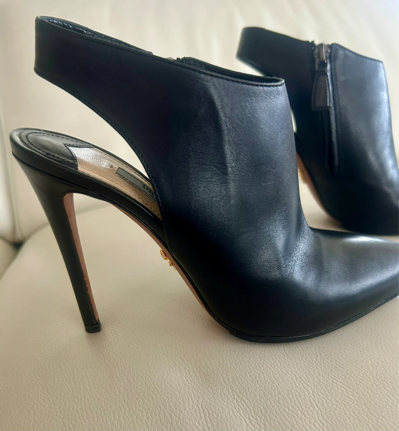 Prada Black Leather Slingback Heels Size 35 - photo 3