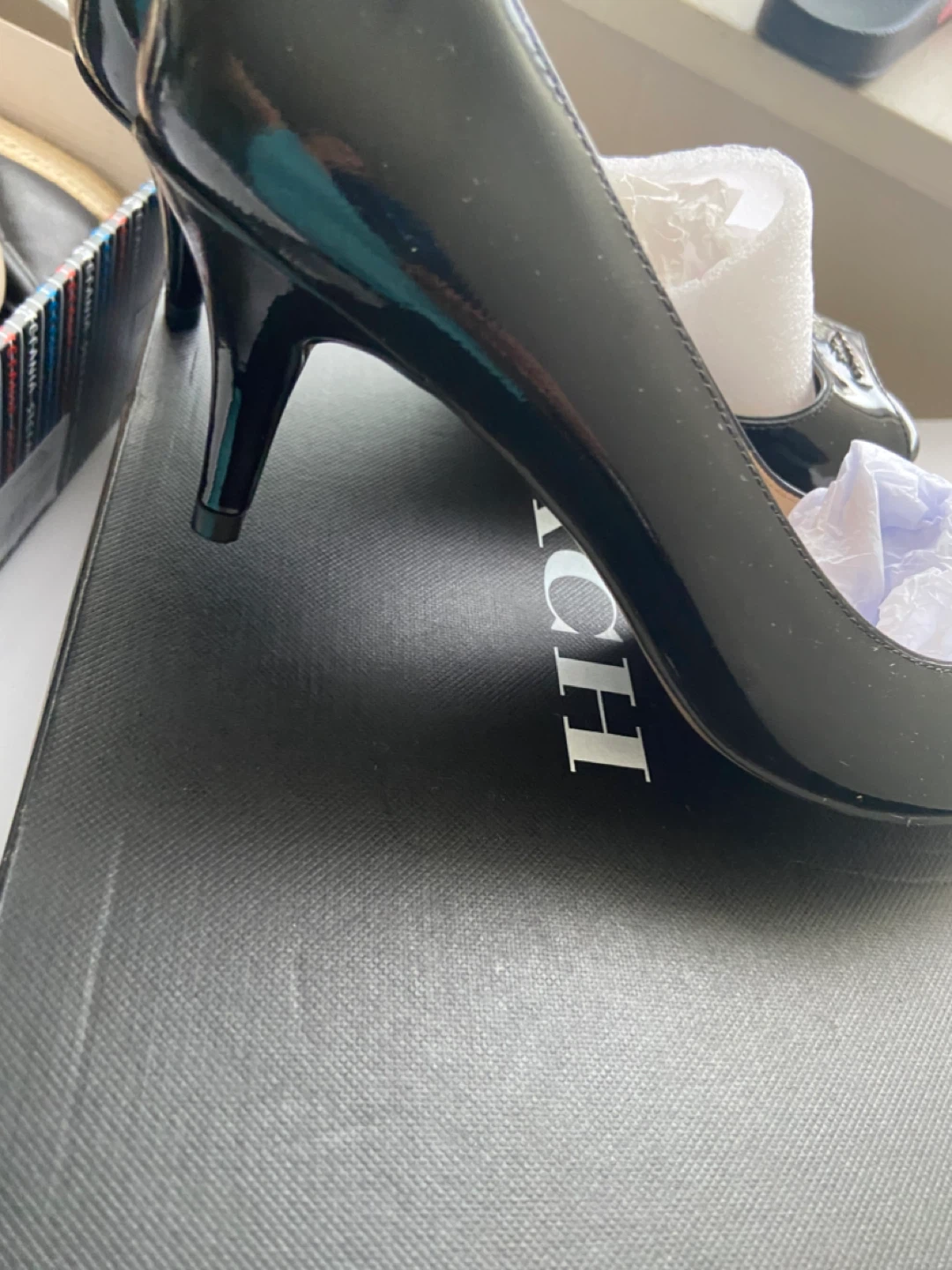 Coach Black Patent Leather Heels - photo 2