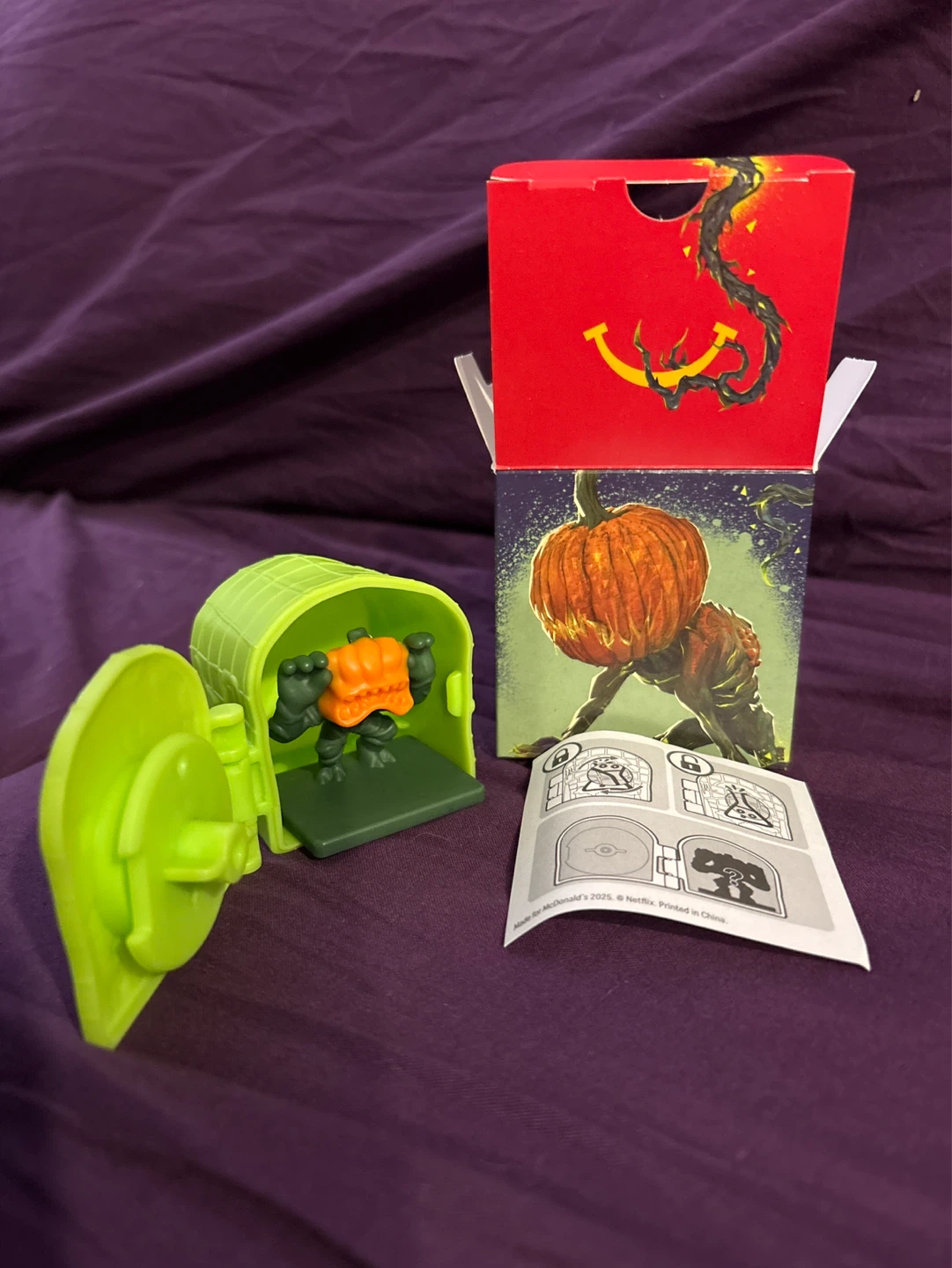 Stranger Things; tales from ‘85 Surprise Figure - photo 3
